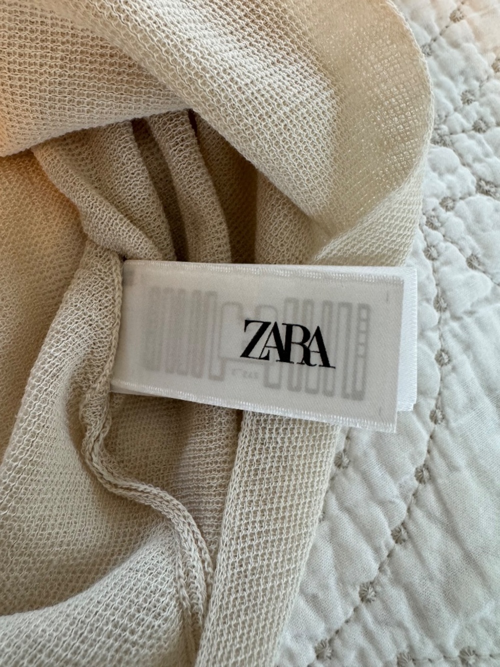 Zara Cream Lightweight Knit Poncho Top - Picture 5 of 6
